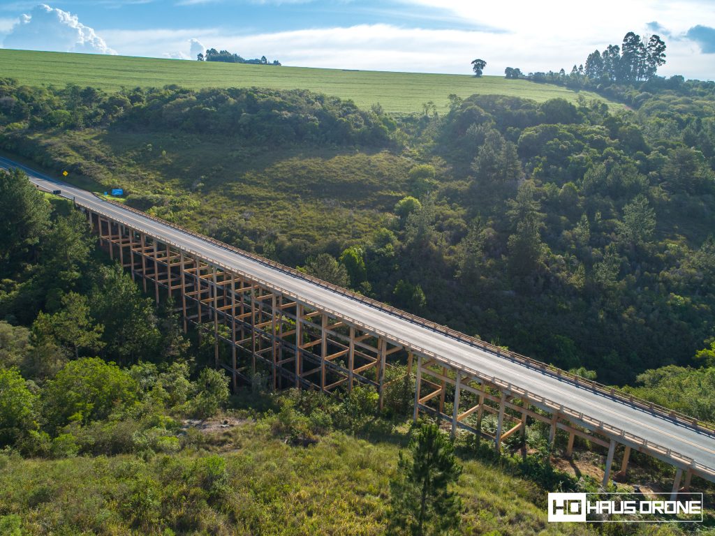 Home 20 Inspeção de ponte com drone